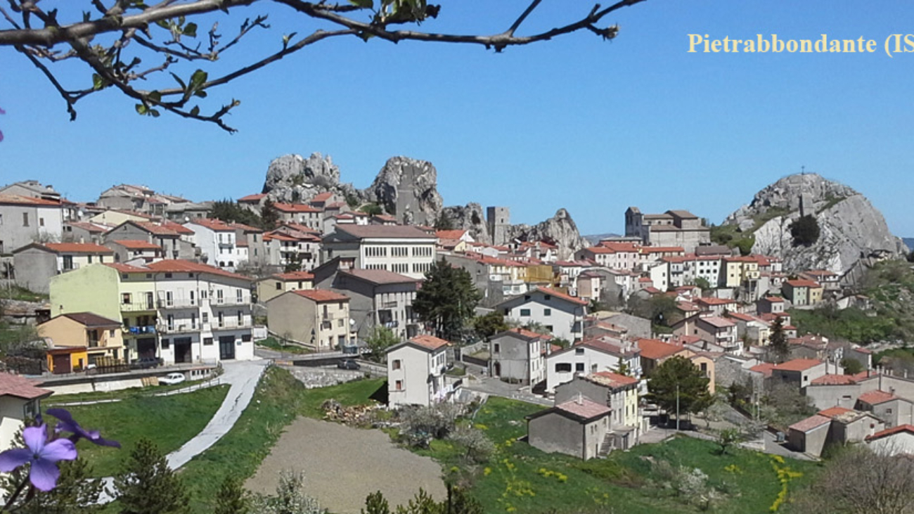 Pietrabbondante (IS) Molise ITALIA foto Maria Vasco founder copyright www.moliseinvita.it slider (3)