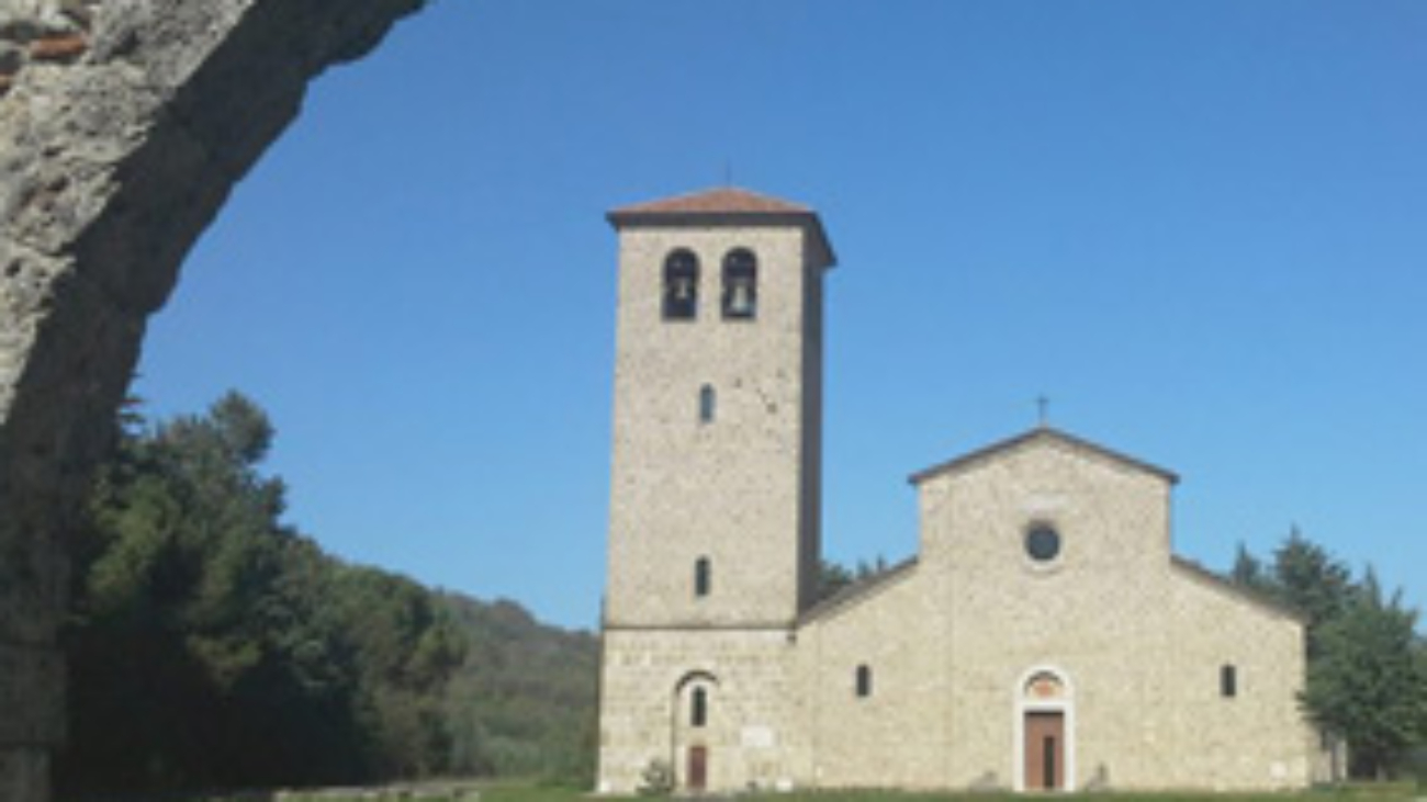 CULTURA Abbazia San Vincenzo MOLISE Castel San Vincenzo - Rocchetta a Volturno - foto Maria Vasco founder www.moliseinvita.it copyright