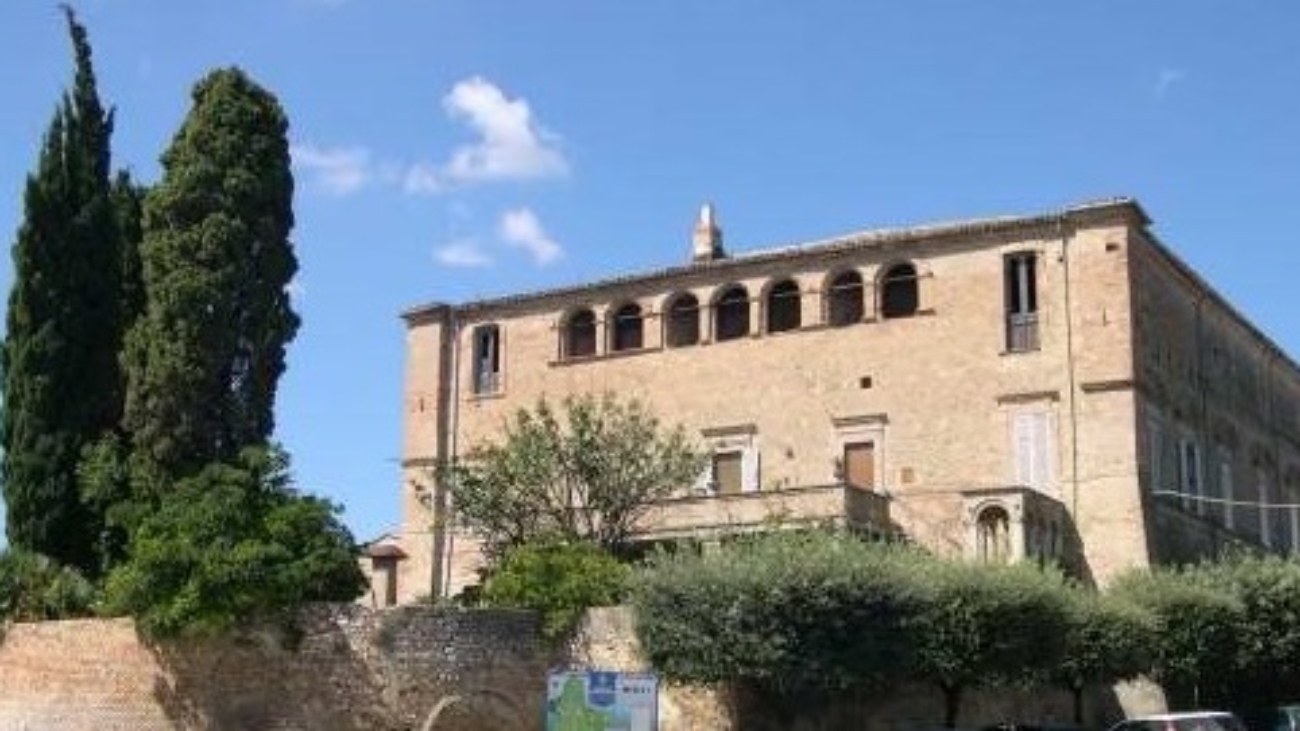 Portocannone (CB) Palazzo Manes MOLISE