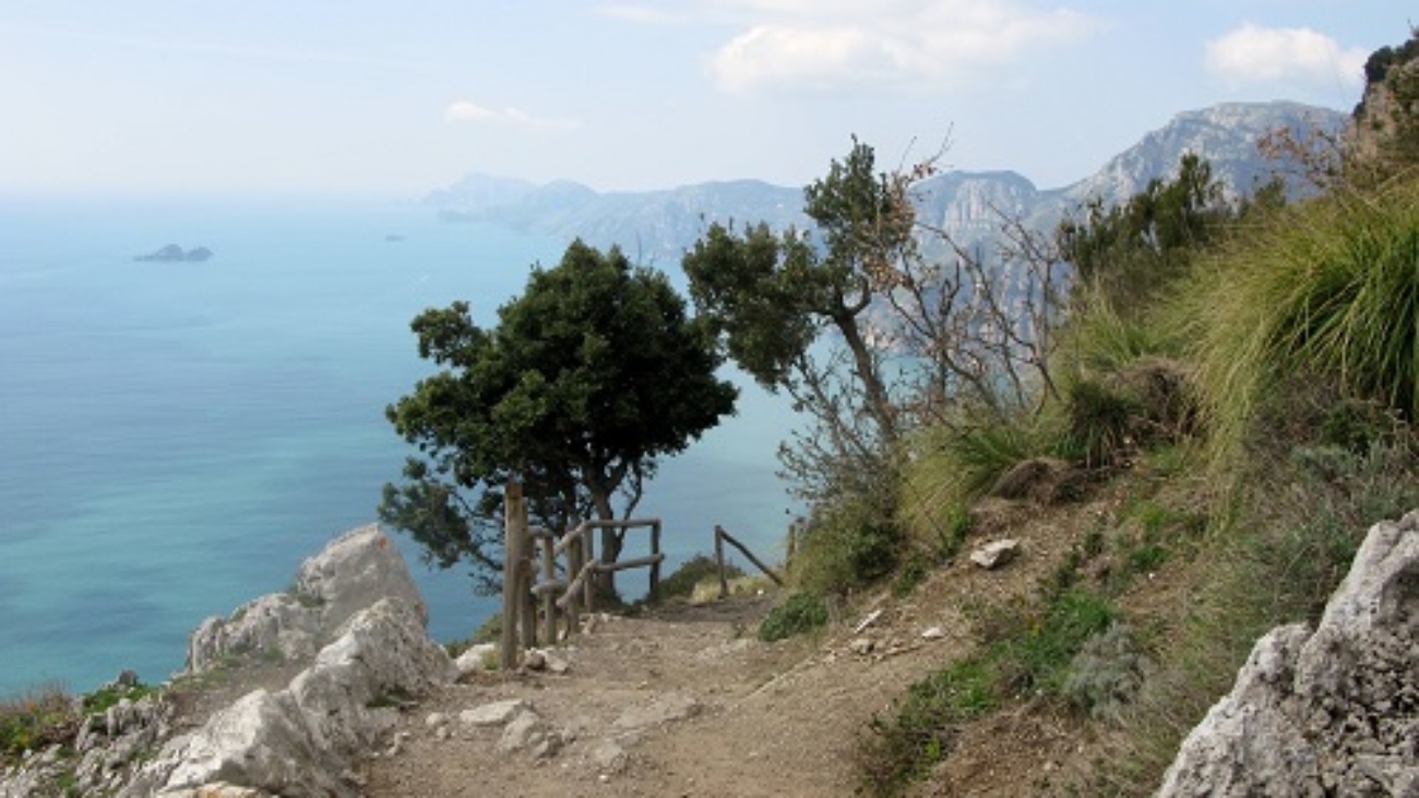 Trekking Sentiero degli Dei Positano - Agerola - Costiera Amalfitana Acapulco Viaggi &Vacanze - Copia - Copia